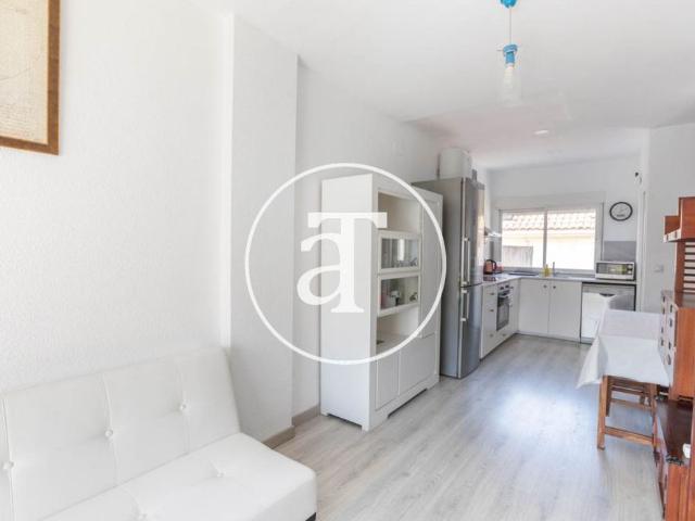 Monthly rental penthouse with 2 bedrooms in Alto de Extremadura