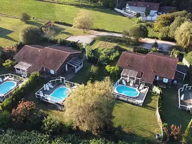 Montignac 24290 Achat / Vente maison 29 pièces t29 piscine jardin