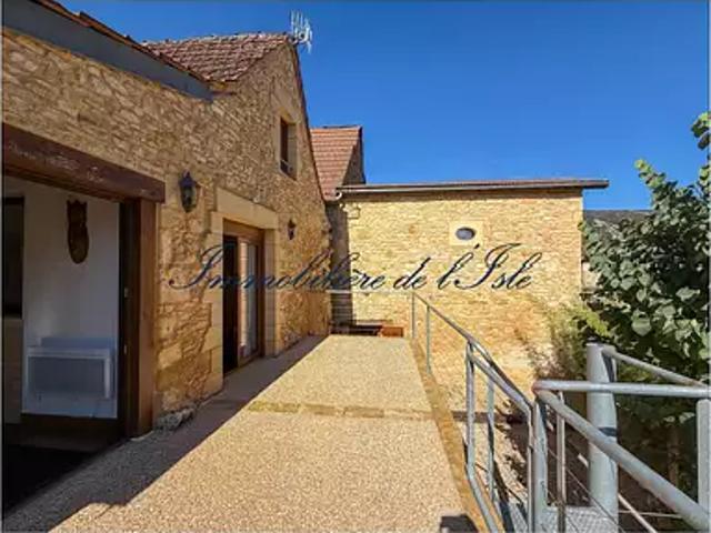 Montignac 24290 Achat / Vente maison 7 pièces t7 jardin
