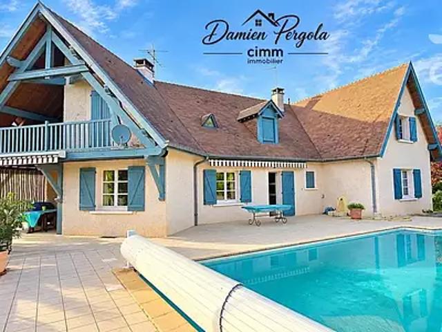 Montignac 24290 Achat / Vente maison 8 pièces t8 piscine