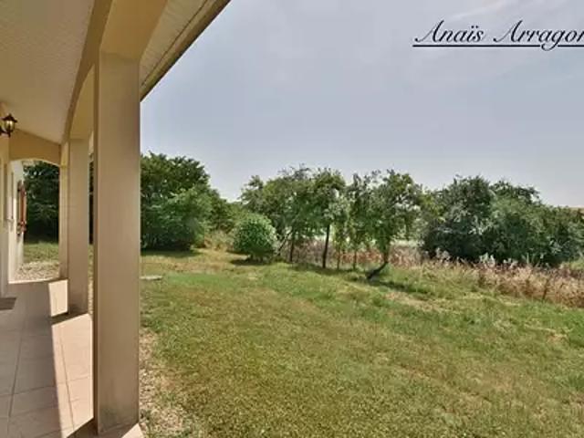 Montignac de Lauzun 47800 Achat / Vente maison 4 pièces t4 jardin terrasse