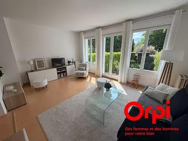 Montigny le Bretonneux 78180 Achat / Vente maison 4 pièces t4 terrasse
