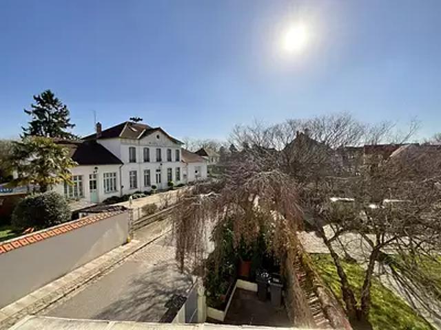 Montigny le Bretonneux 78180 Achat / Vente maison 4 pièces t4 terrasse cave