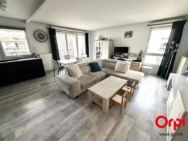 Montigny le Bretonneux 78180 Achat / Vente appartement 3 pièces t3 cave balcon