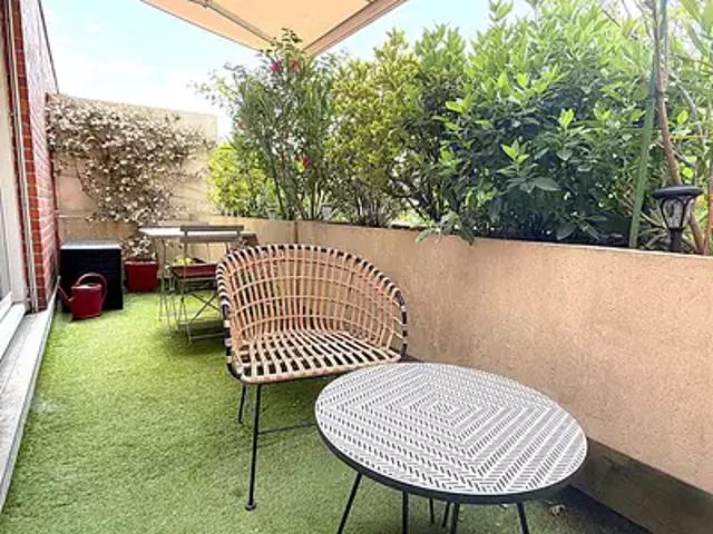 Montigny le Bretonneux 78180 Achat / Vente appartement 4 pièces t4 au dernier étage terrasse
