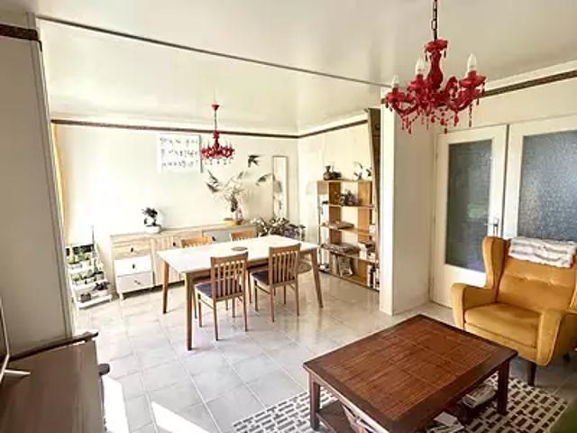 Montigny le Bretonneux 78180 Achat / Vente appartement 4 pièces t4 parking