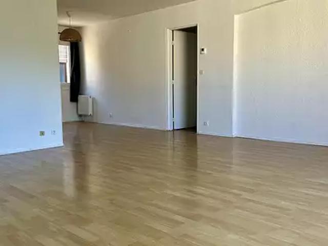 Montigny le Bretonneux 78180 Achat / Vente appartement 4 pièces t4