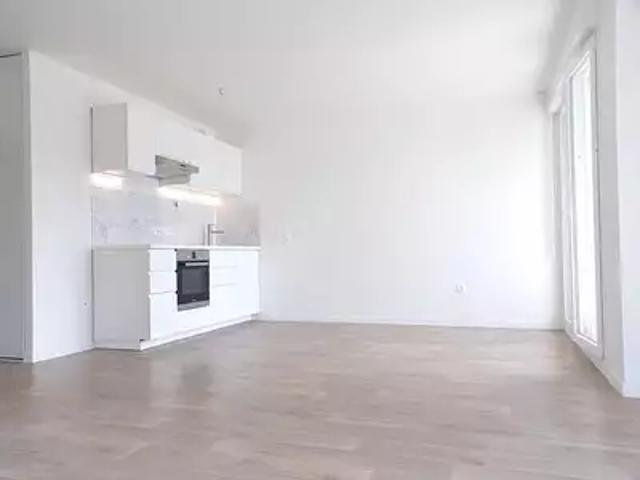 Montigny le Bretonneux 78180 Location appartement 2 pièces t2 parking