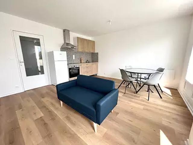 Montigny le Bretonneux 78180 Location appartement 3 pièces t3 au dernier étage