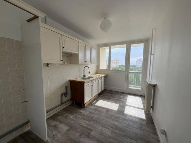 MONTIGNY LÈS CORMEILLES APPARTEMENT FAMILIAL 4/5 PIÈCES 3 CH