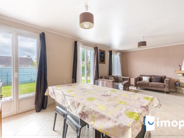 Montigny lès Cormeilles: maison plain pied 97m² avec jardin, garage et calme assuré