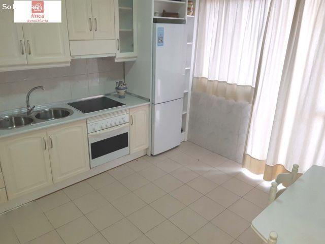 MONTIJO, ALQUIILER VIVIENDA DE PLANTA BAJA CLIMATIZADA Y CON GARAJE