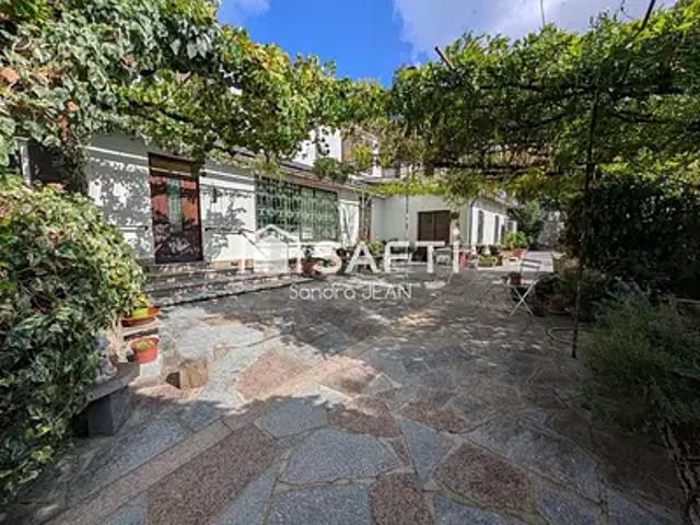 Montirat 81190 Achat / Vente maison 9 pièces t9 parking