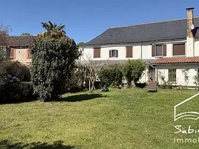 Montirat 81190 Achat / Vente maison 9 pièces t9 terrasse parking