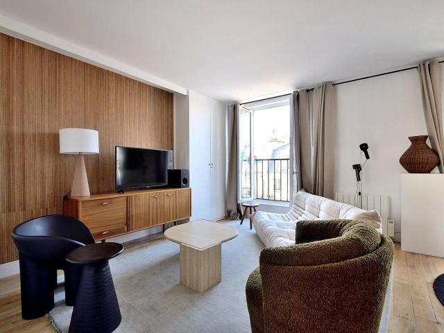 Montorgueil Reaumur 53m² Paris 3ème
