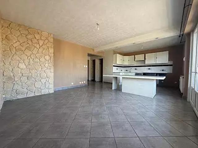 Montluçon 03100 Achat / Vente appartement 3 pièces t3 cave balcon