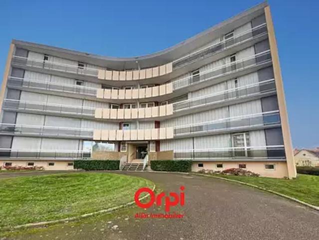 Montluçon 03100 Achat / Vente appartement 2 pièces t2 cave balcon