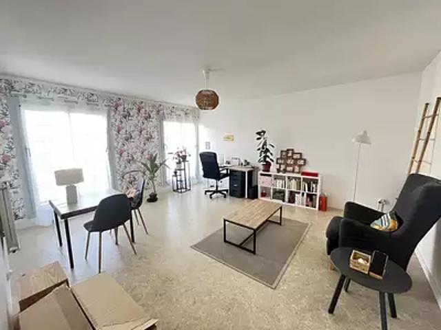 Montluçon 03100 Achat / Vente appartement 2 pièces t2 au dernier étage