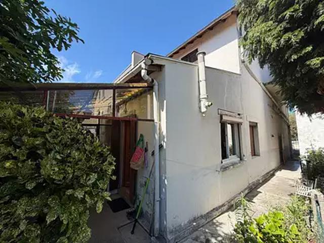 Montluçon 03100 Achat / Vente maison 3 pièces t3 au dernier étage jardin