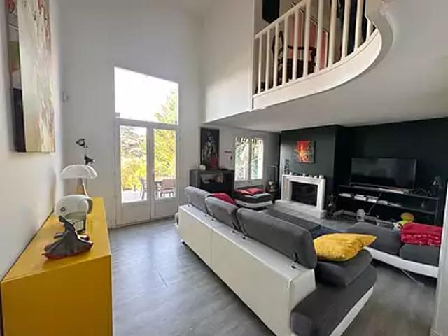 Montmorency 95160 Achat / Vente maison 6 pièces t6 au dernier étage terrasse