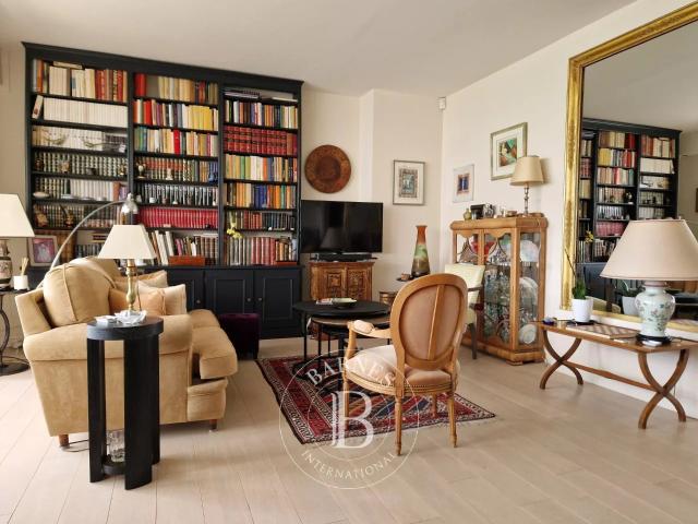MONTMORENCY 95 Appartement Familial Quartier Hôtel De. 95m² Montmorency