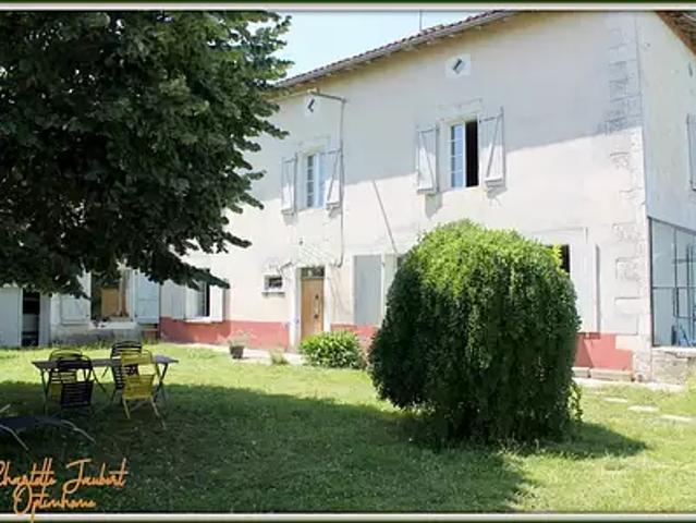 Montmoreau 16190 Achat / Vente maison 6 pièces t6