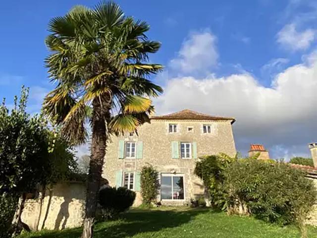 Montmoreau 16190 Achat / Vente maison 6 pièces t6