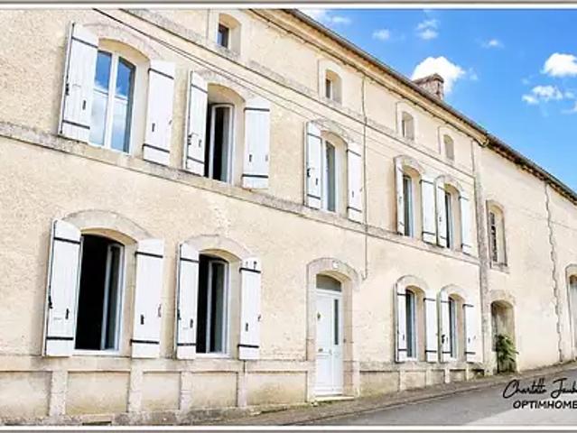 Montmoreau 16190 Achat / Vente maison 8 pièces t8