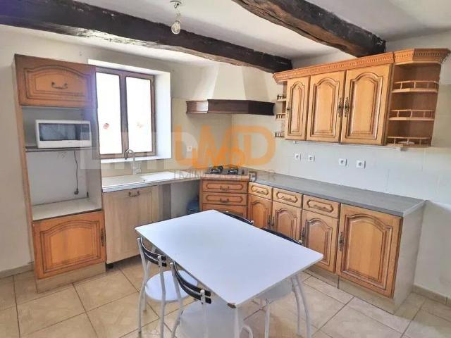 Montmeyan: Appartement duplex T4 97 m² avec vue panoramique