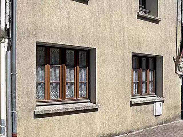 Montmirail 51210 Achat / Vente maison 5 pièces t5