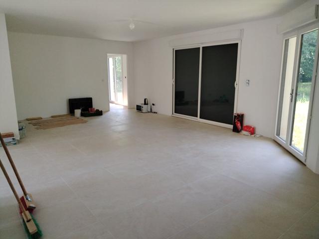 Montpon Menesterol 115m² Montpon Ménestérol
