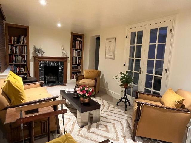 Montpelier Square, London SW7, 2 bed flat to rent, £4,500 pcm | PrimeLocation