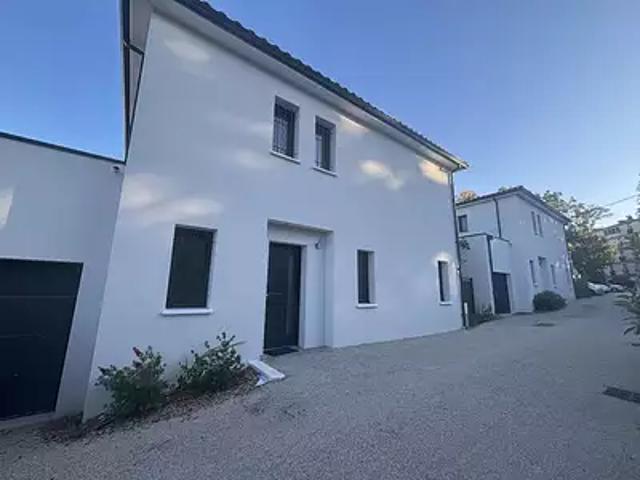 Montpellier 34070 Location maison 5 pièces t5