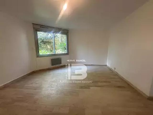 Montpellier 34090 Location appartement 1 pièce t1 parking