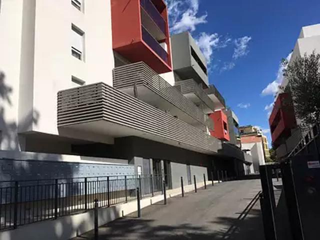 Montpellier 34000 Location appartement 3 pièces t3 au dernier étage balcon