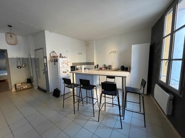 Montpellier centre ville, Duplex T3 en dernier étage
