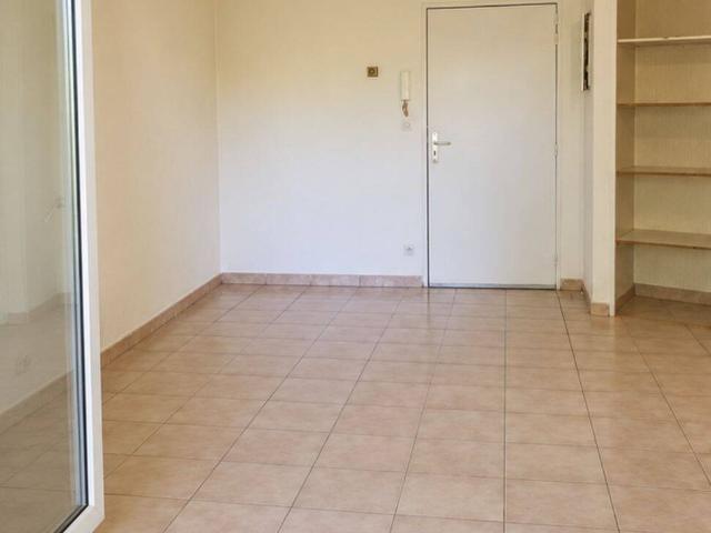 MONTPELLIER CELLENEUVE Joli F2 avec belle terrasse