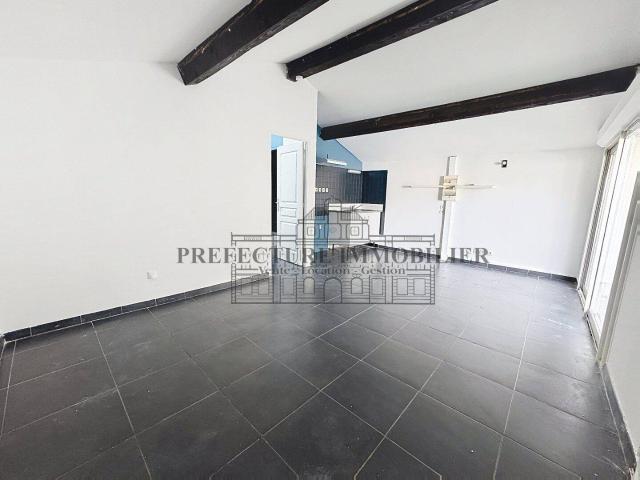 MONTPELLIER ESTANOVE: Mini villa T2 vide