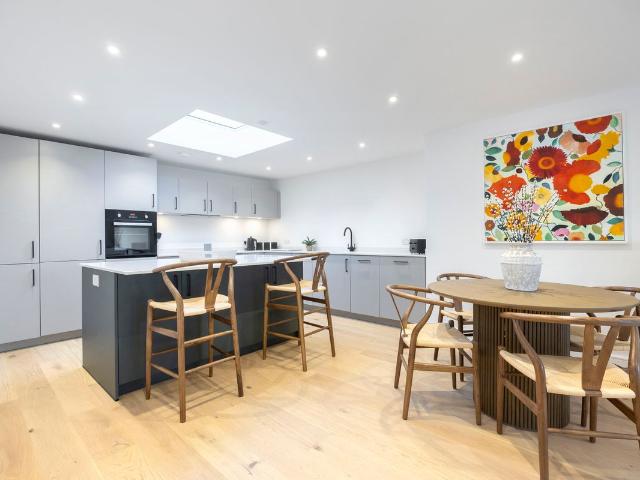 Montpellier Retreat, Cheltenham GL50, 1 bed detached house to rent, £2,500 pcm | PrimeLocation