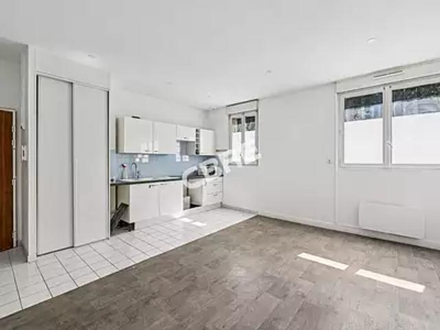 Montrouge 92120 Achat / Vente appartement 2 pièces t2 terrasse