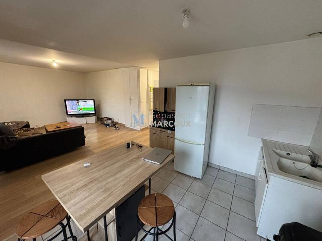 MONTROND LES BAINS Appartement T3 56.42 M² habitables der