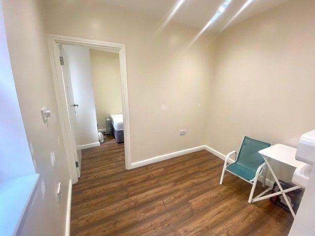 Montrose Avenue, Edgware, Middlesex HA8, 1 bed flat to rent, £1,300 pcm | PrimeLocation