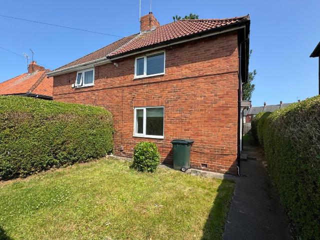 Montrose Crescent, Gateshead NE9, 2 bed semi detached house to rent, £795 pcm | PrimeLocation