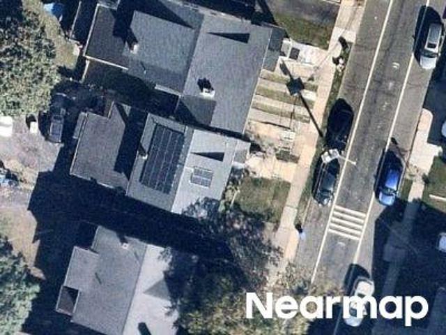 Montrose St