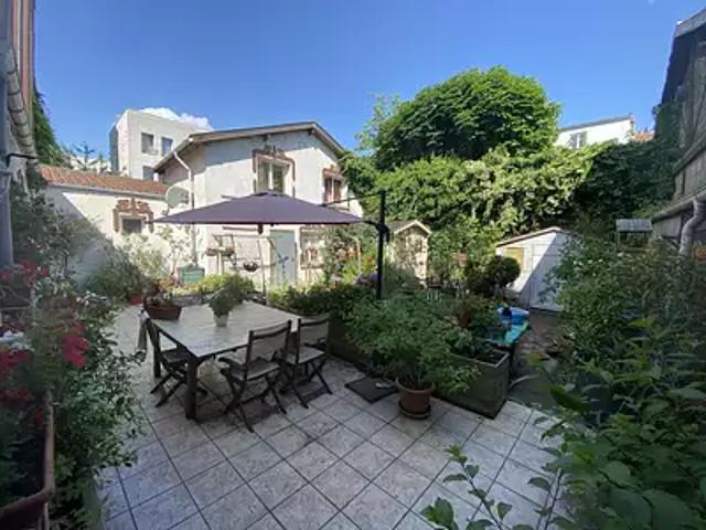 Montreuil 93100 Achat / Vente appartement 9 pièces t9 terrasse