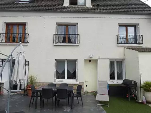 Montreuil aux Lions 02310 Location maison 4 pièces t4 terrasse cave
