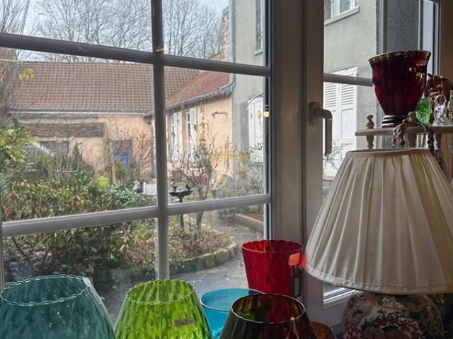 Montreuil sur Mer: Maison de charme avec jardin, garages et
