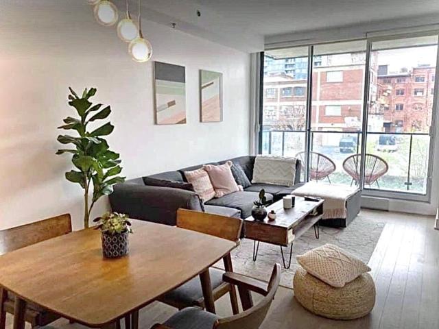 Montreal Apartment for Rent in Griffintown Lovely 1 Bedroom, 1 Bathroom with Good Layout and Ideal Location