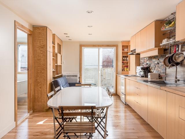 Montreal Furnished House Rental Beautiful 3 Bedroom, 1 Bathroom with Hardwood Flooring in Old Montreal