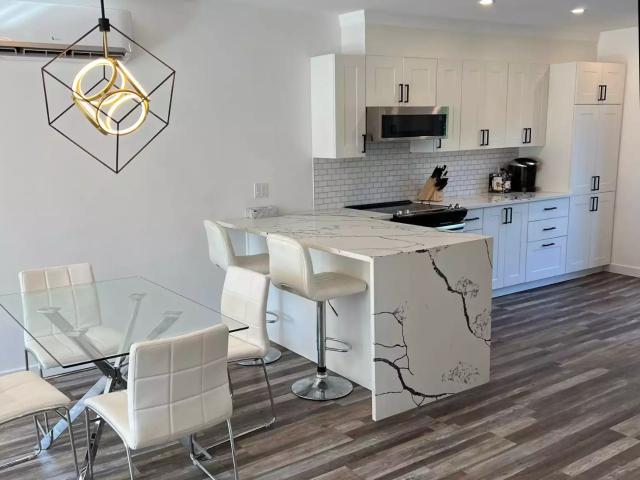 Montreal Furnished House Rental – Exceptional 2 Bed Meublée House in LaSalle